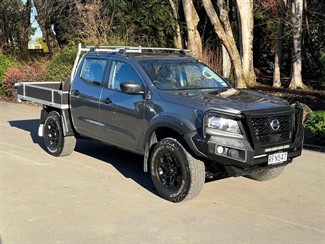 2023 Nissan Navara - Thumbnail