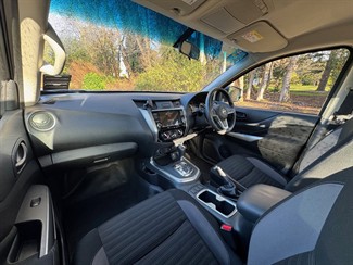 2023 Nissan Navara - Thumbnail