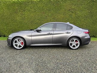 2020 Alfa Romeo Giulia - Thumbnail