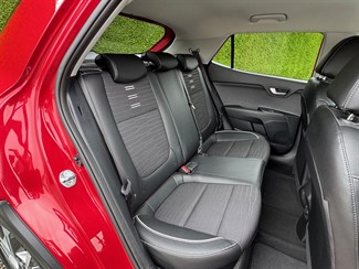 2022 KIA Stonic - Thumbnail