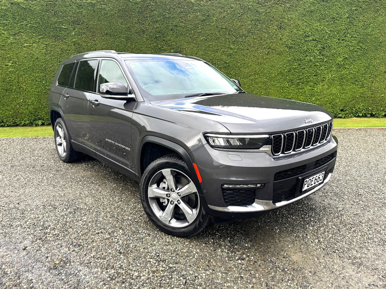 2022 JEEP Grand Cherokee