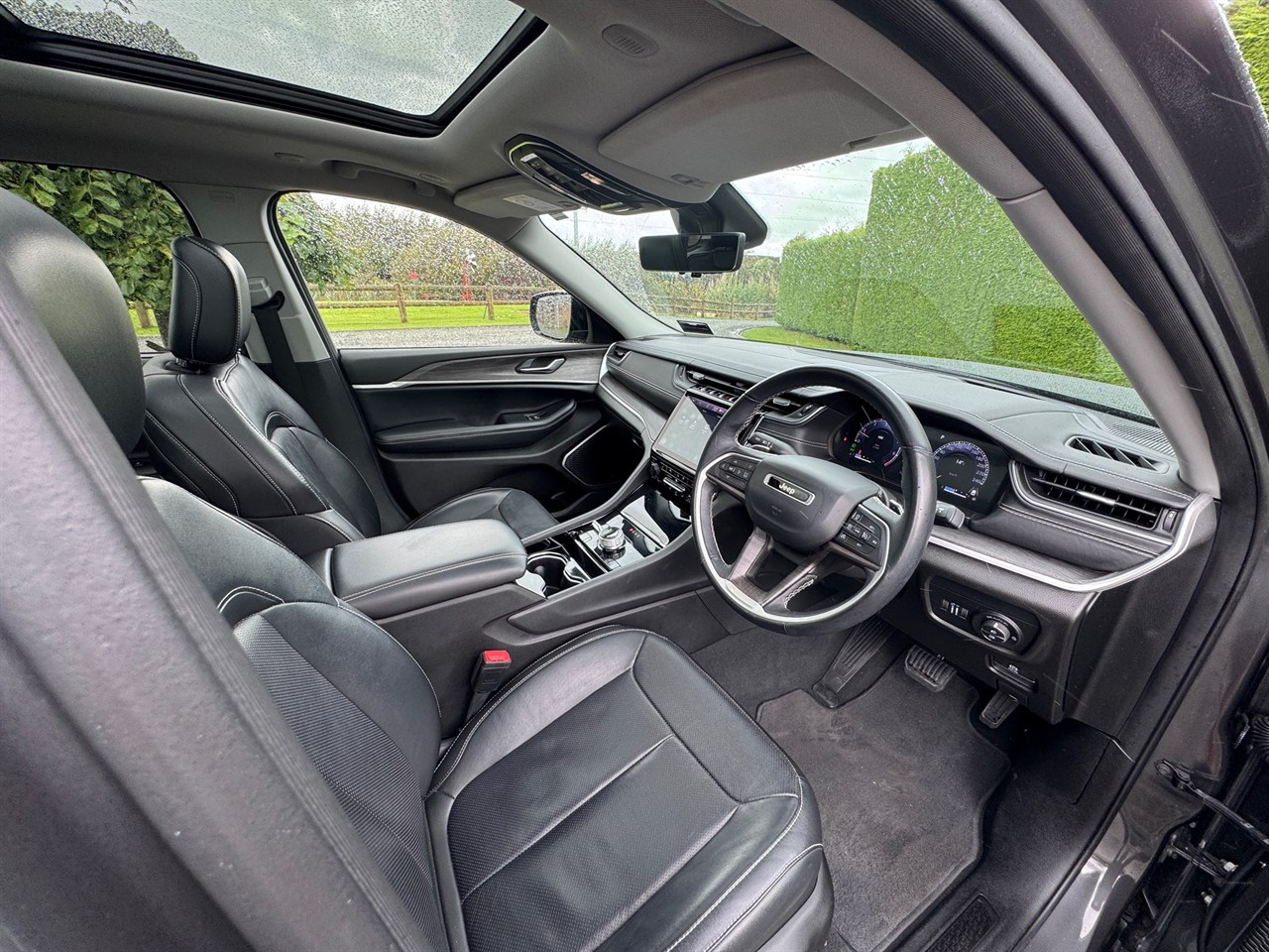 2022 JEEP Grand Cherokee