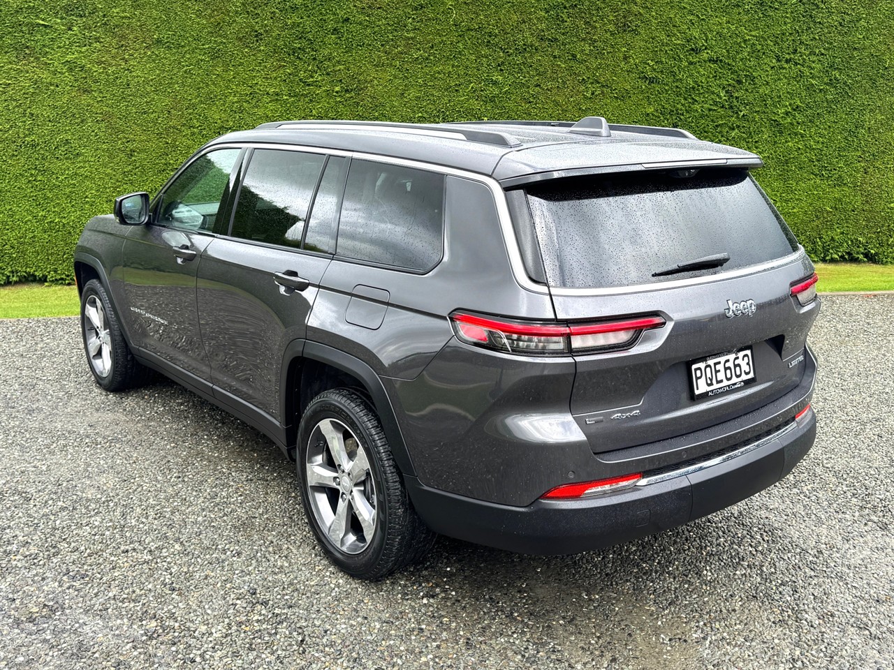 2022 JEEP Grand Cherokee