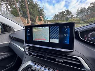 2022 Peugeot 3008 - Thumbnail