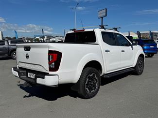 2021 Nissan Navara - Thumbnail