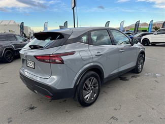 2023 Nissan Qashqai - Thumbnail