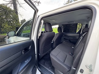 2023 Toyota Hilux - Thumbnail