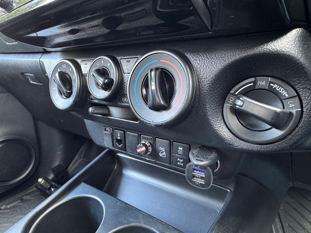 2023 Toyota Hilux