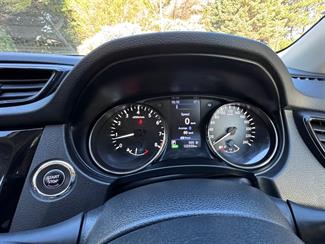 2021 Nissan X-Trail - Thumbnail
