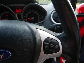 2013 Ford Fiesta - Thumbnail