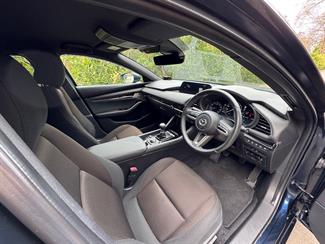 2021 Mazda 3 - Thumbnail