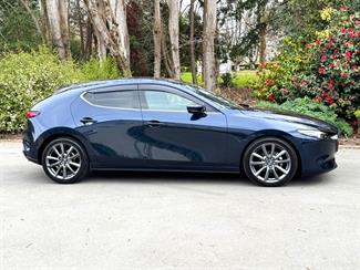 2021 Mazda 3 - Thumbnail