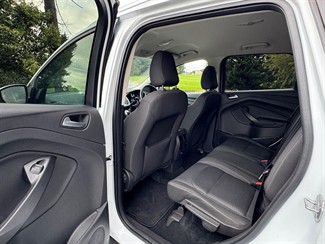 2020 Ford Escape - Thumbnail