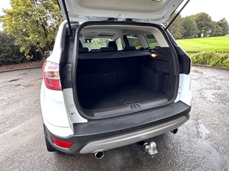 2020 Ford Escape - Thumbnail