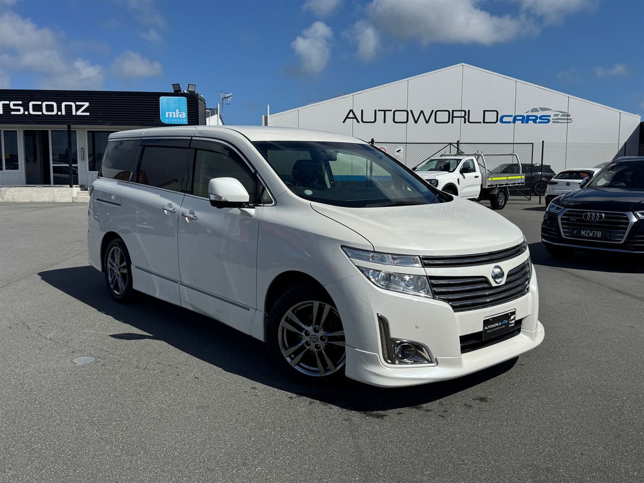 2013 Nissan Elgrand