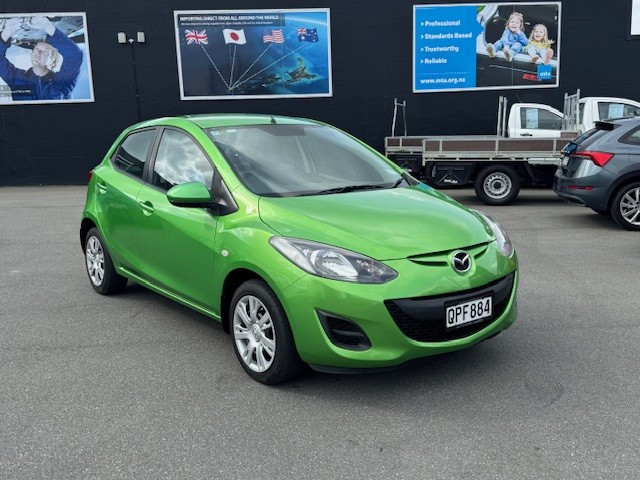 2013 Mazda 2