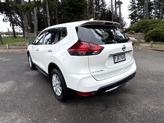 2022 Nissan X-Trail - Thumbnail