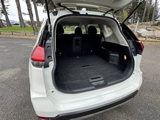 2022 Nissan X-Trail - Thumbnail