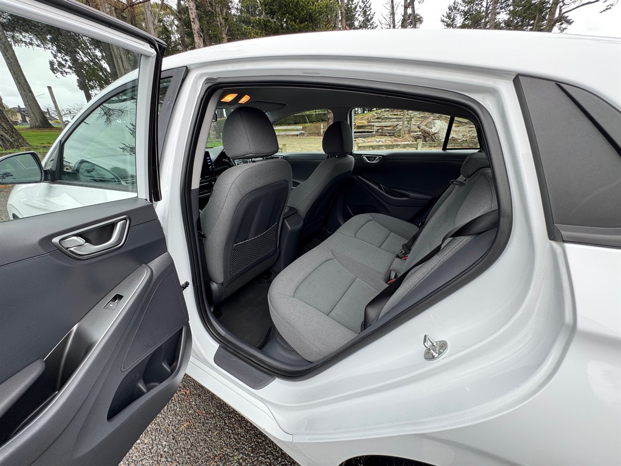 2022 Hyundai Ioniq