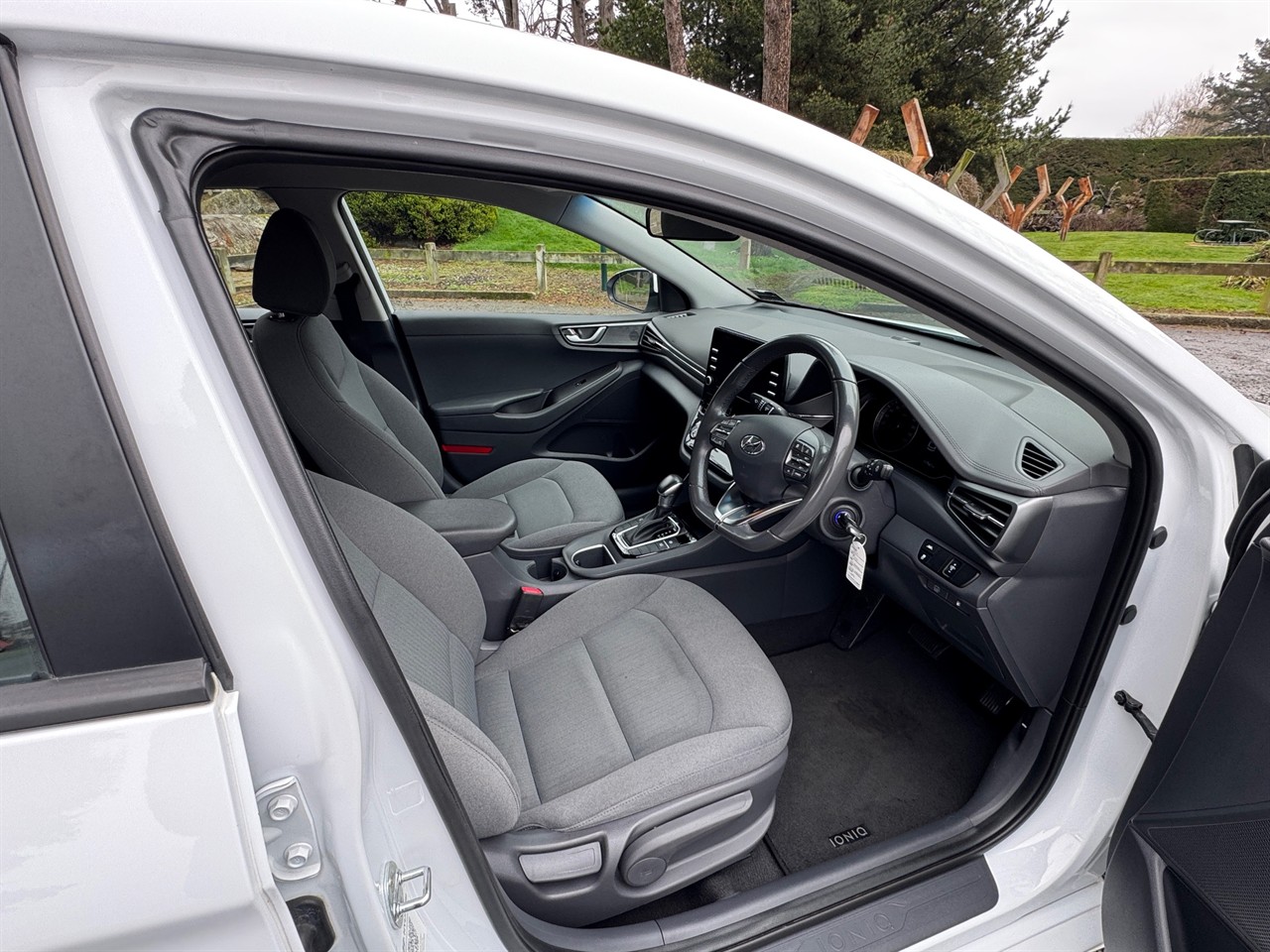 2022 Hyundai Ioniq