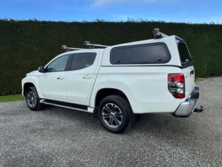 2021 Mitsubishi Triton - Thumbnail