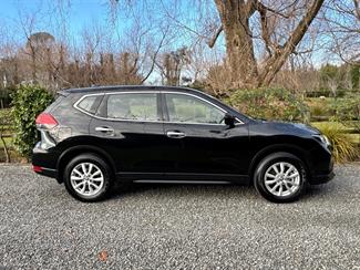 2021 Nissan X-Trail - Thumbnail