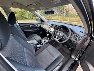 2021 Nissan X-Trail - Thumbnail