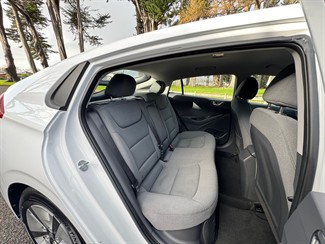 2022 Hyundai Ioniq - Thumbnail