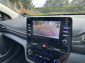 2022 Hyundai Ioniq - Thumbnail
