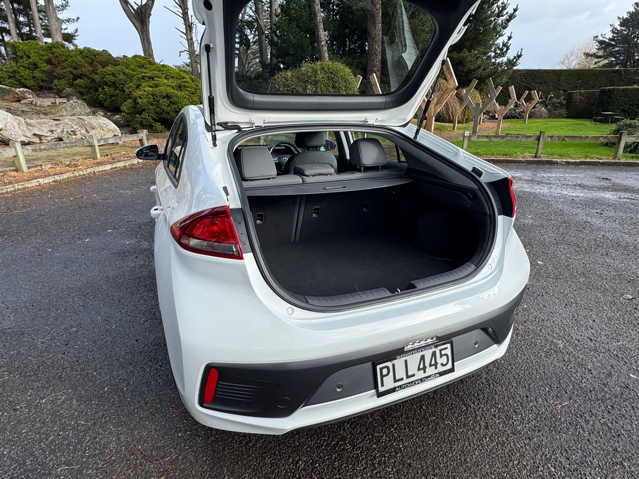 2022 Hyundai Ioniq