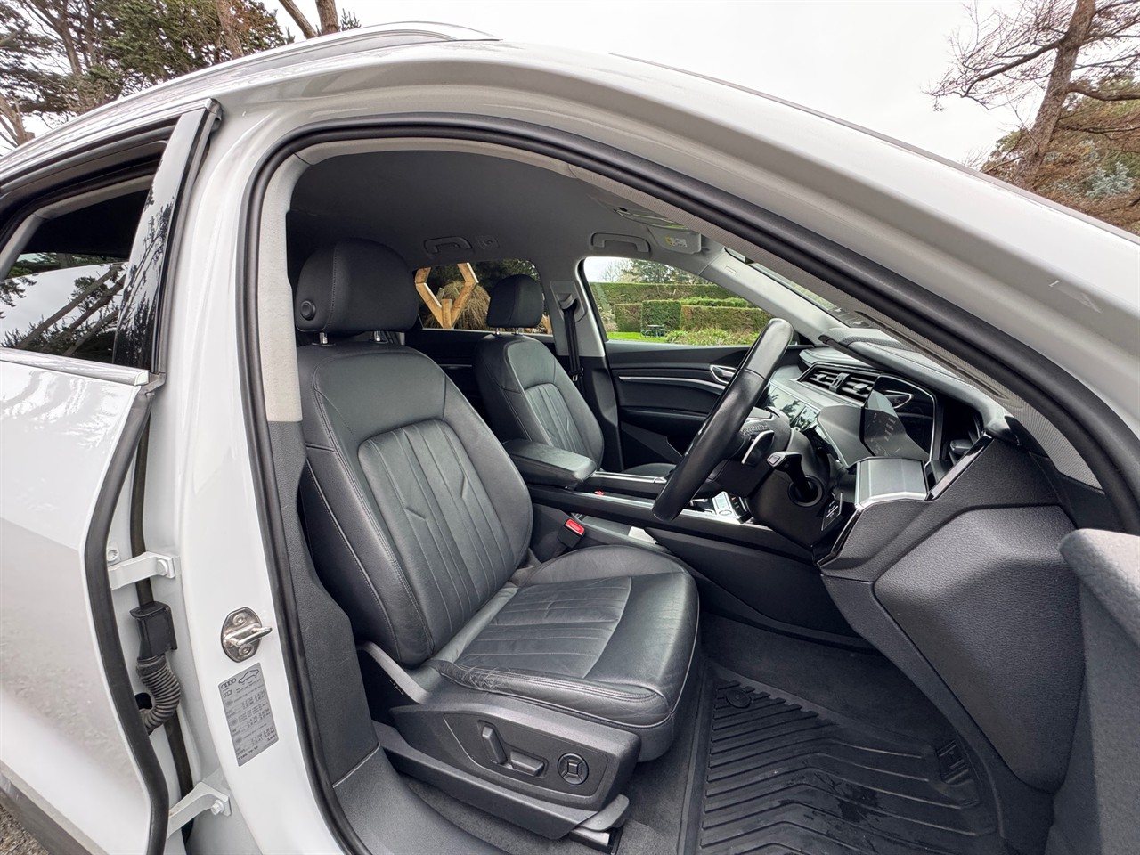2019 Audi E-Tron