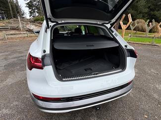 2019 Audi E-Tron - Thumbnail
