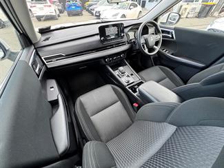 2022 Mitsubishi Outlander - Thumbnail