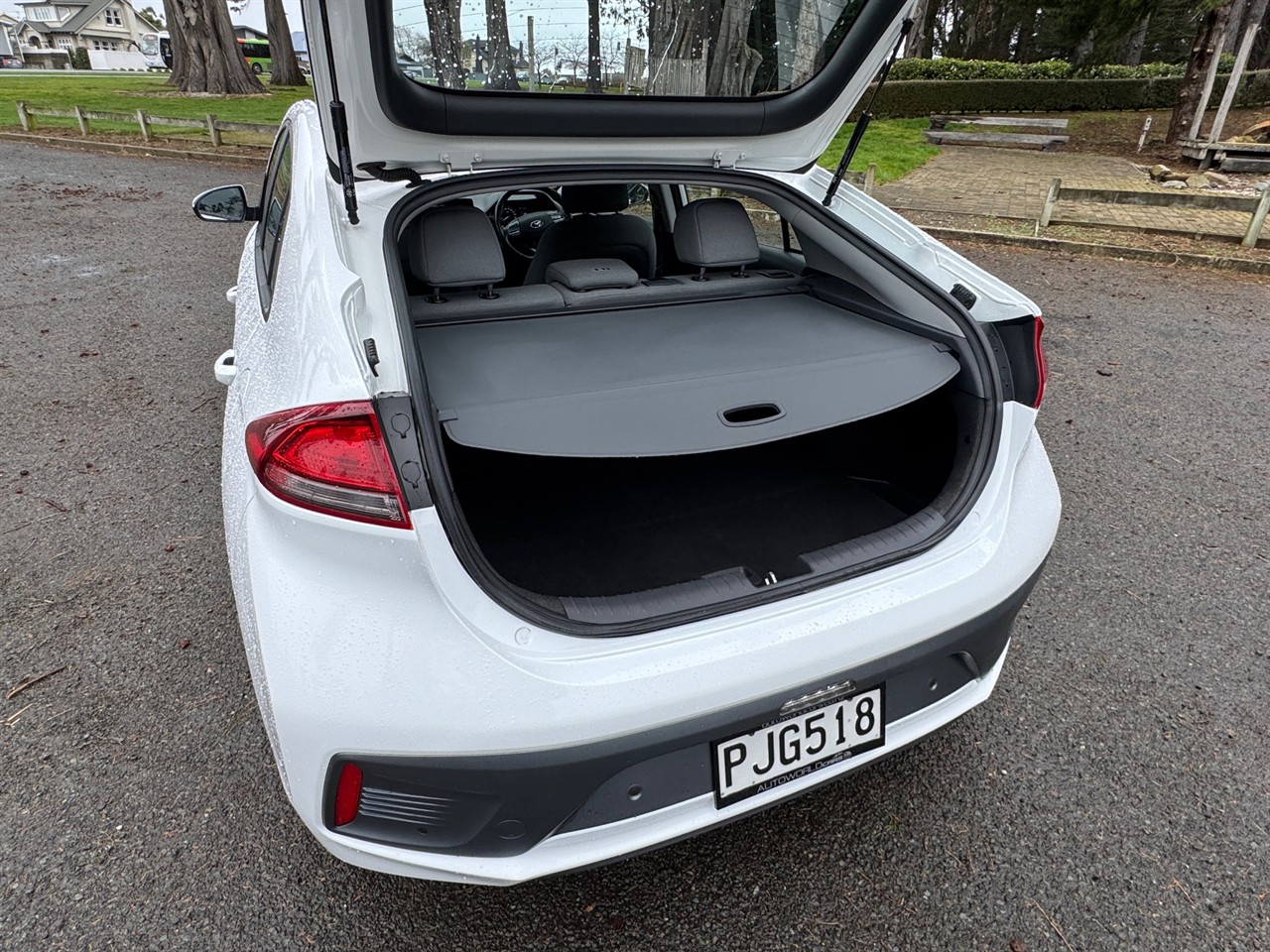 2022 Hyundai Ioniq